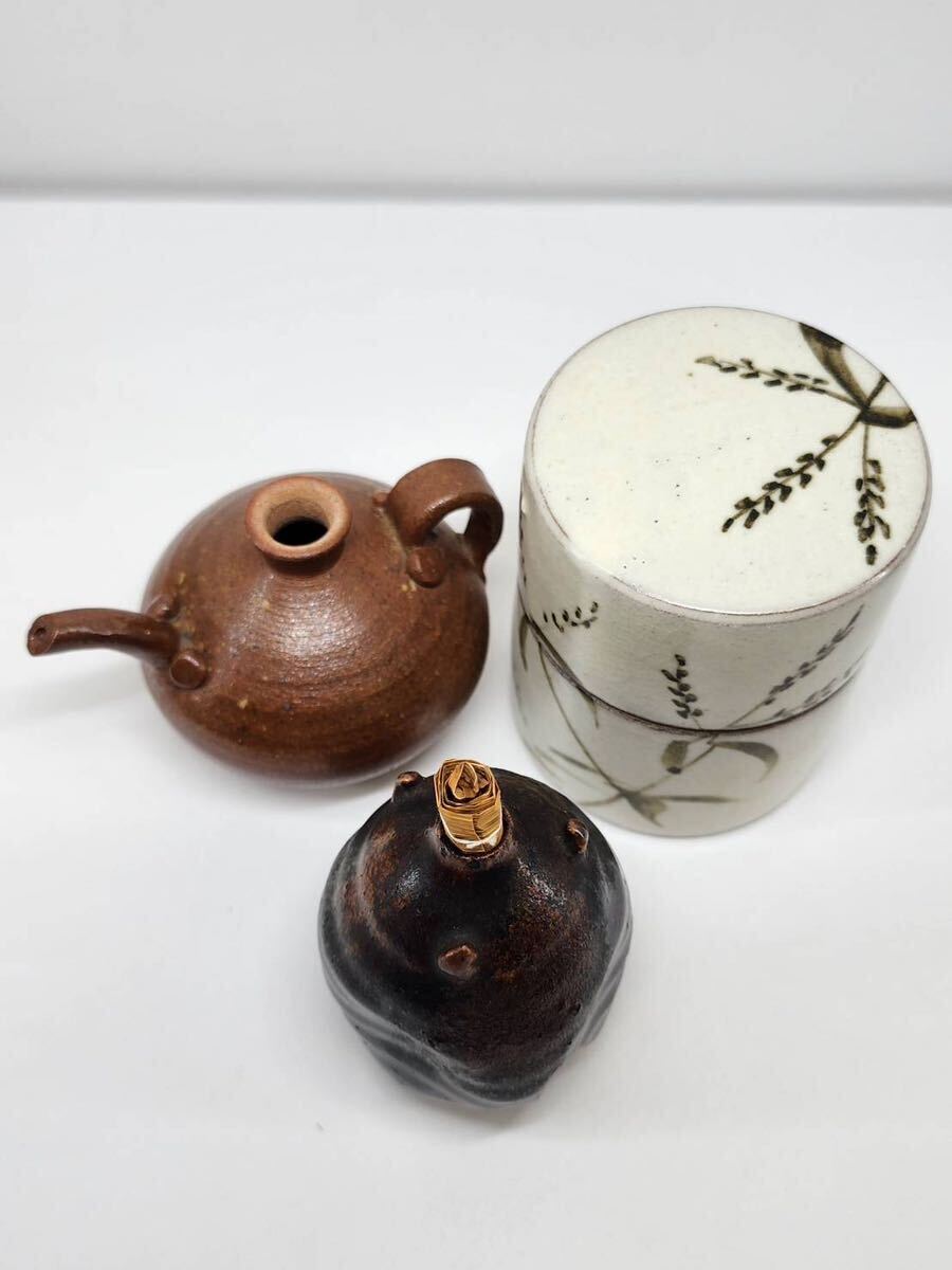 茶道具 中次 / 振出し / 水滴 3点セット 在銘 陶器 茶器 煎茶道具 共箱 古美術の画像2