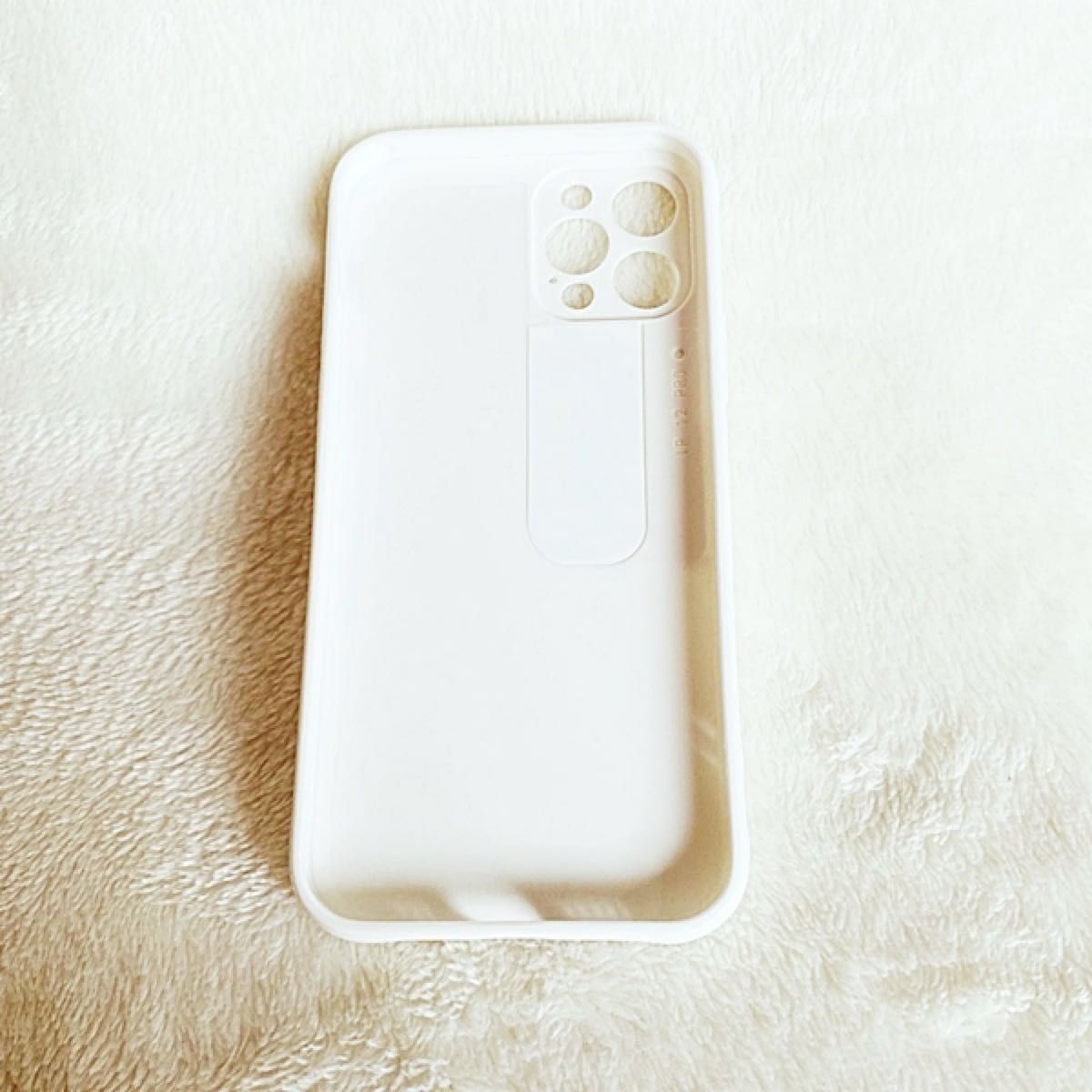 iPhone12Pro ケース　キックスタンド　ホワイト　白色　並行輸入　新品