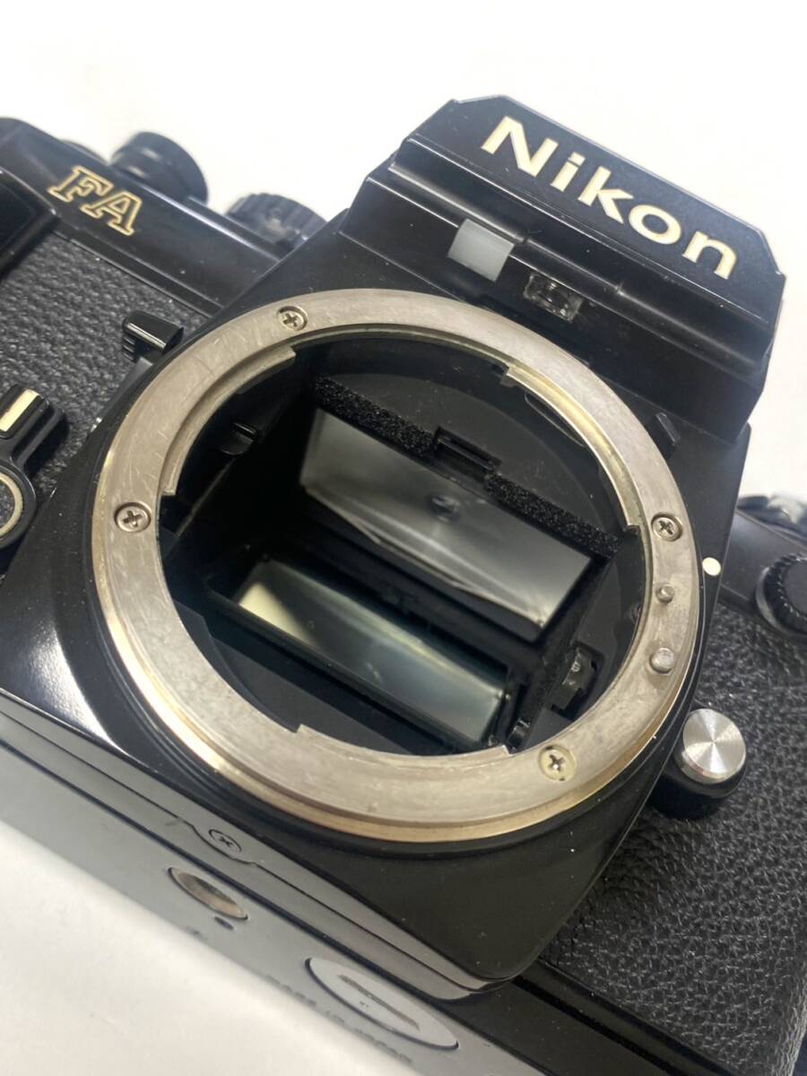 美品 Nikon ニコン FA フィルムカメラ 一眼レフカメラ ボディ 黒 ブラック 動作未確認 ss041701_画像3
