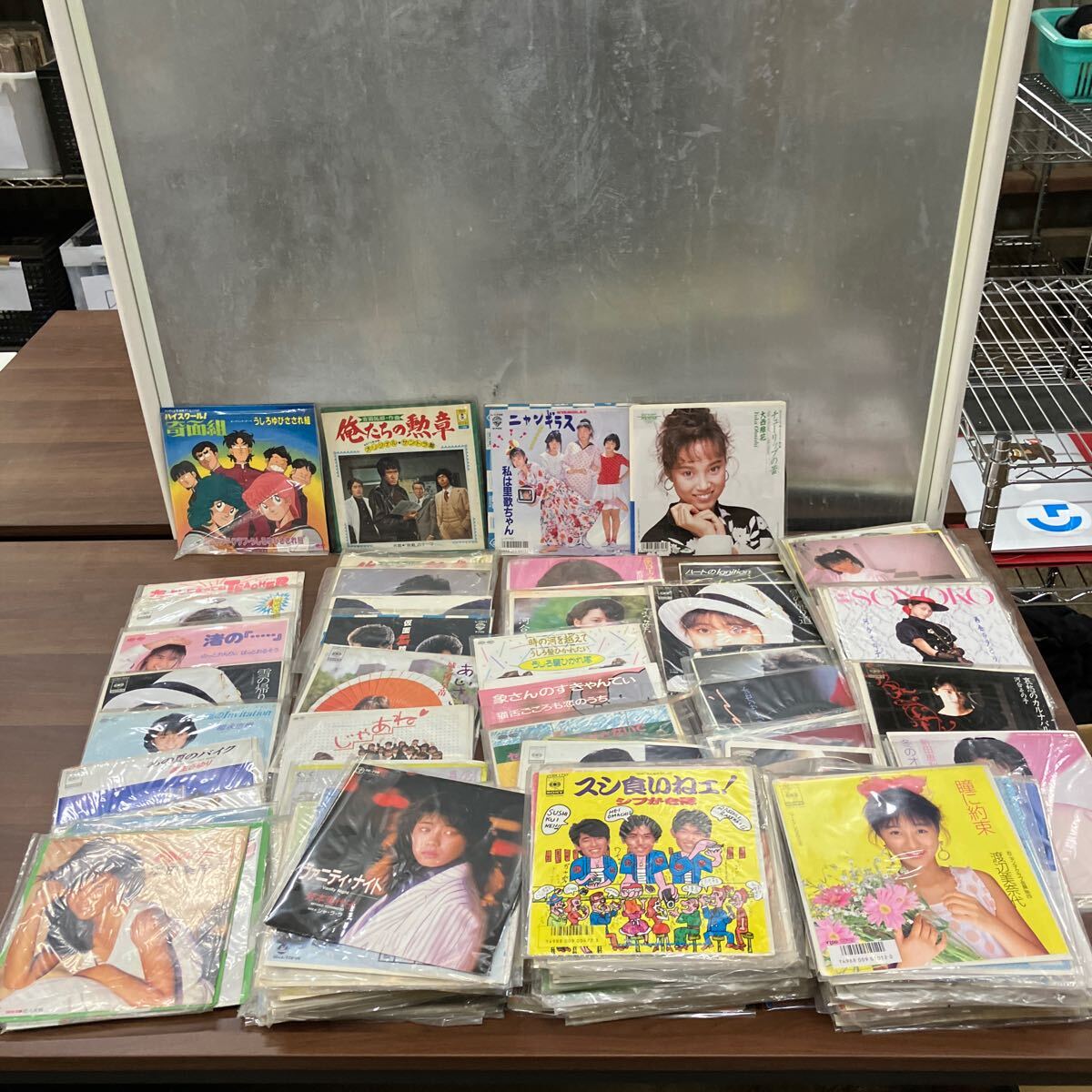 希少 昭和レトロ 邦楽80年代 90年代 昭和アイドル CD おまとめ130枚邦楽ポップス おニャン子クラブ 国生さゆり 松田聖子 大西結花の画像1