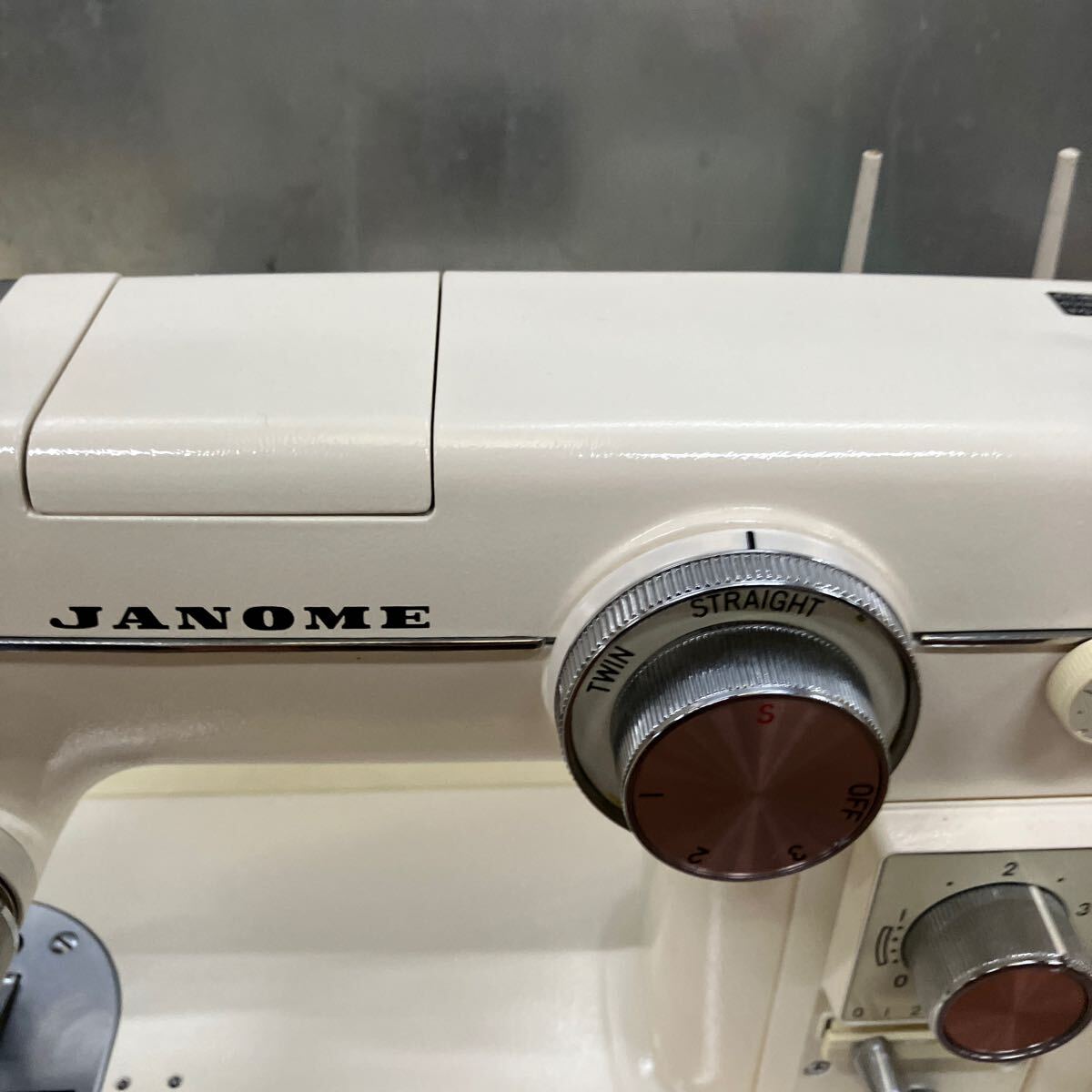 JANOME швейная машина Model 802 Janome модель 802 foot педаль тип рукоделие шитье foot контроллер имеется кейс есть ручная работа Janome швейная машина 