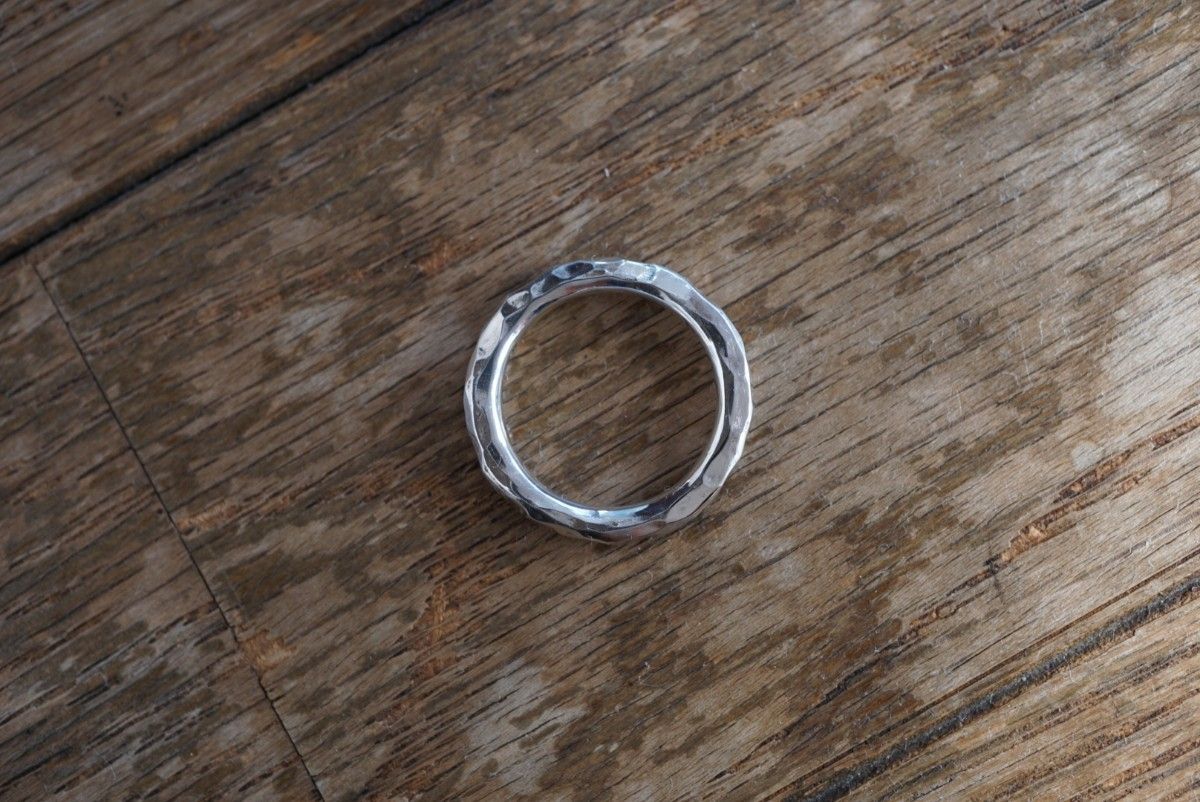 ビンテージ ナバホ ネイティブ インディアン  シンプル シルバー リング　槌目 指輪
