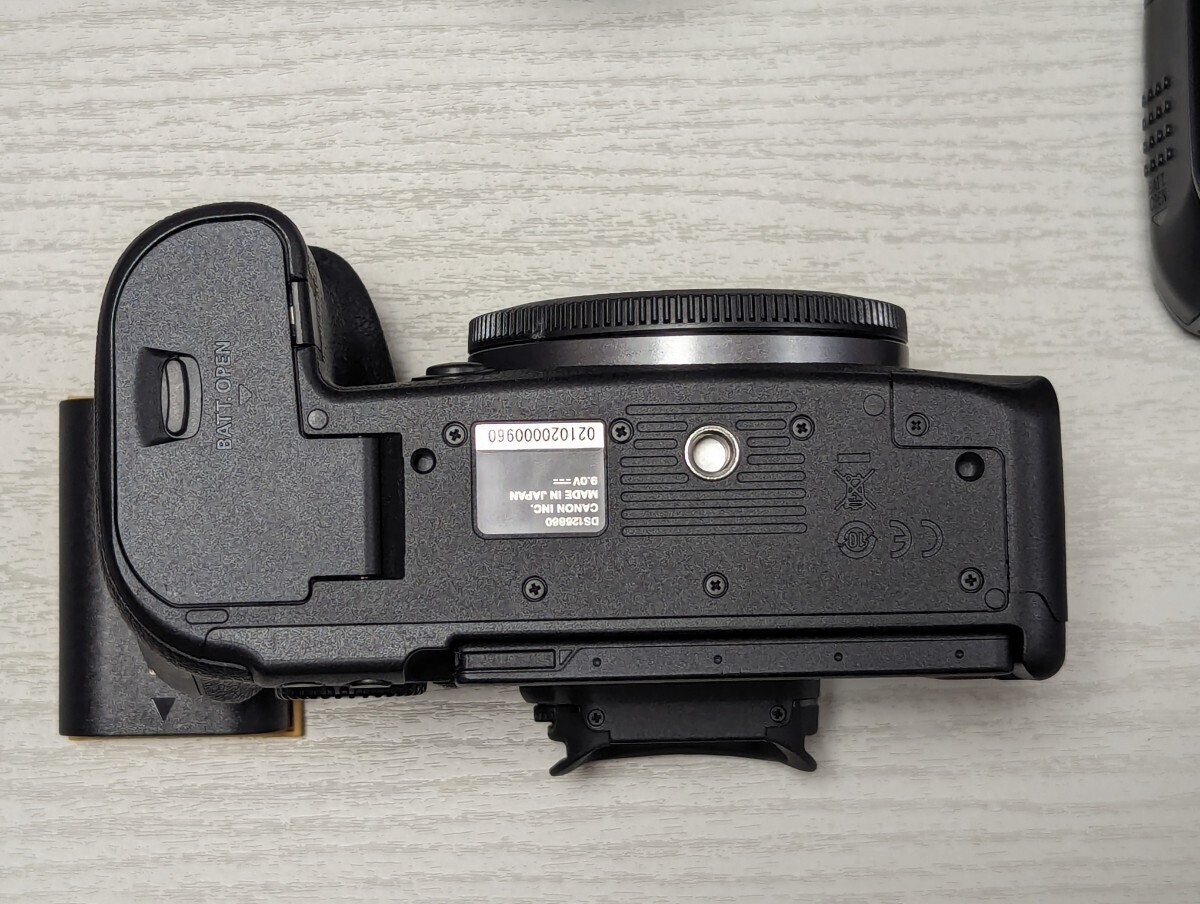 Canon EOSR6 MarkⅡ RF24-70mm F4-7.1IS STM KIT ＋オマケの画像6