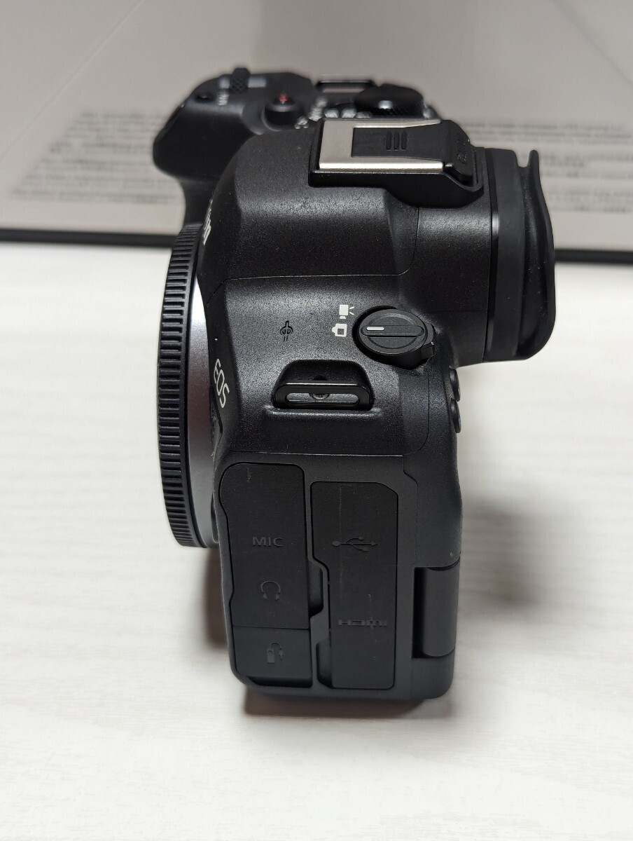 Canon EOSR6 MarkⅡ RF24-70mm F4-7.1IS STM KIT ＋オマケの画像7