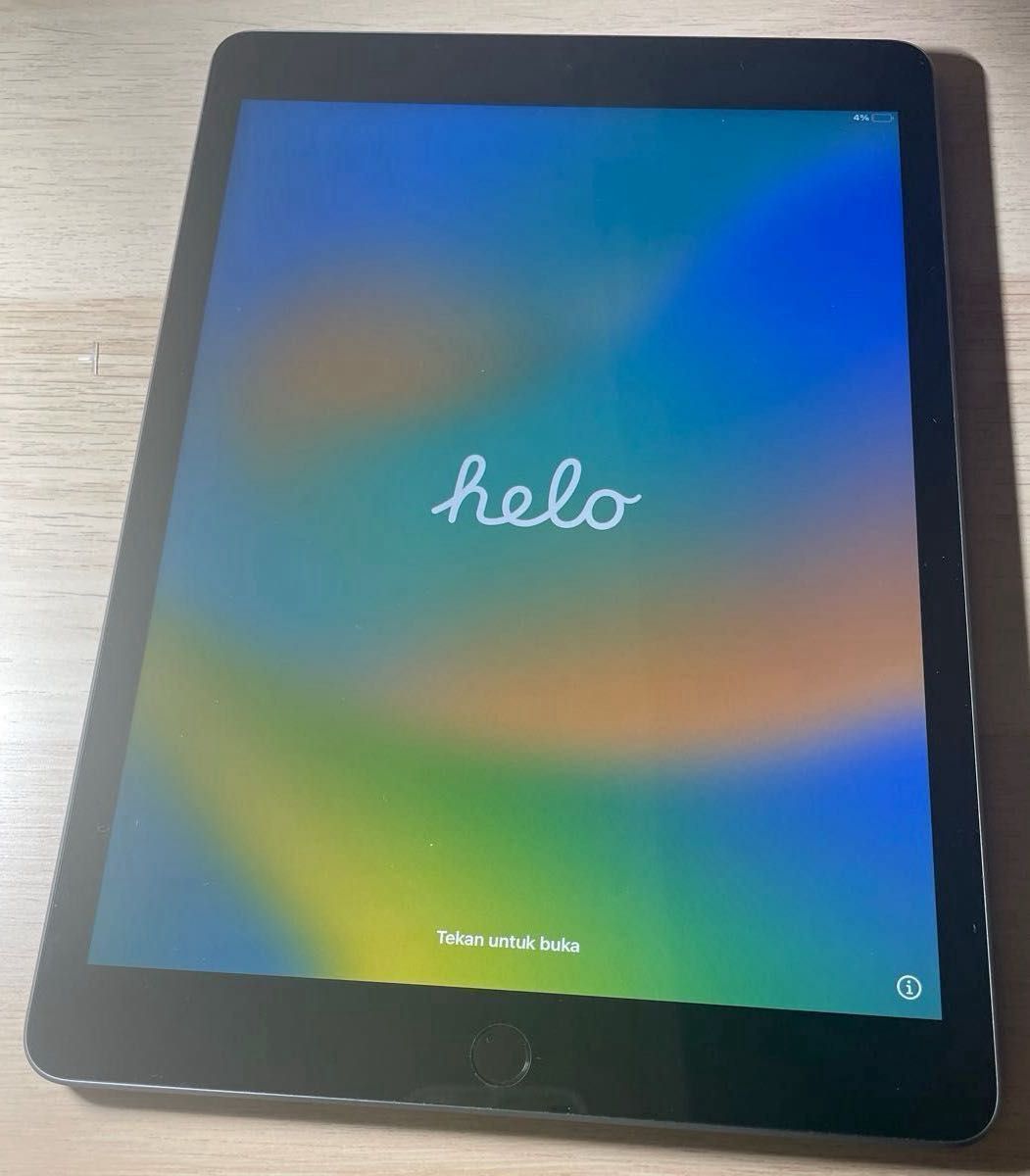 美品　iPad 第9世代　Wi-Fi 64GB スペースグレイ 