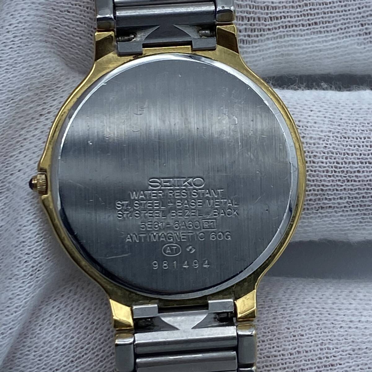 《稼働品》 セイコー SEIKO ドルチェ DOLCE 防水 メンズ腕時計 ホワイト系文字盤 クオーツ 正規ベルト 5E31-6A30の画像5