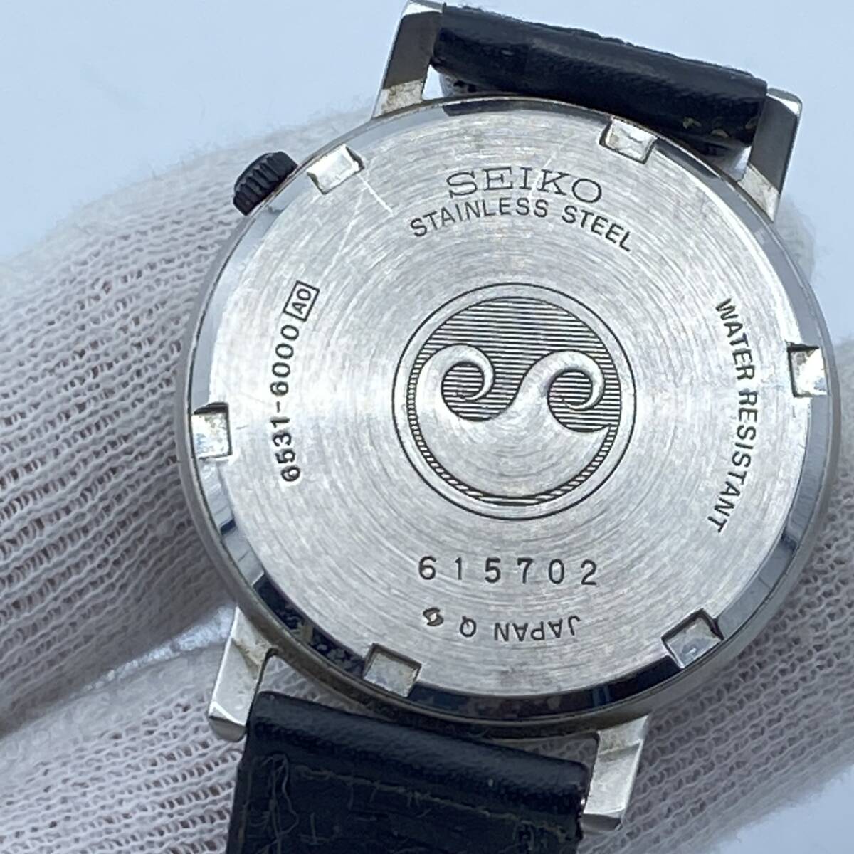 《希少 稼働品》 セイコー SEIKO アベニュー Avenue 防水 メンズ腕時計 ホワイト文字盤 クオーツ 正規ベルト 6531-6000の画像6