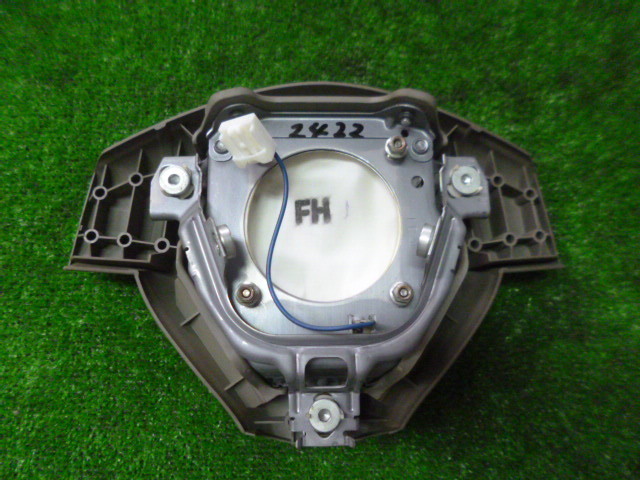 [2422] Daihatsu Tanto L375S H20 year horn button 