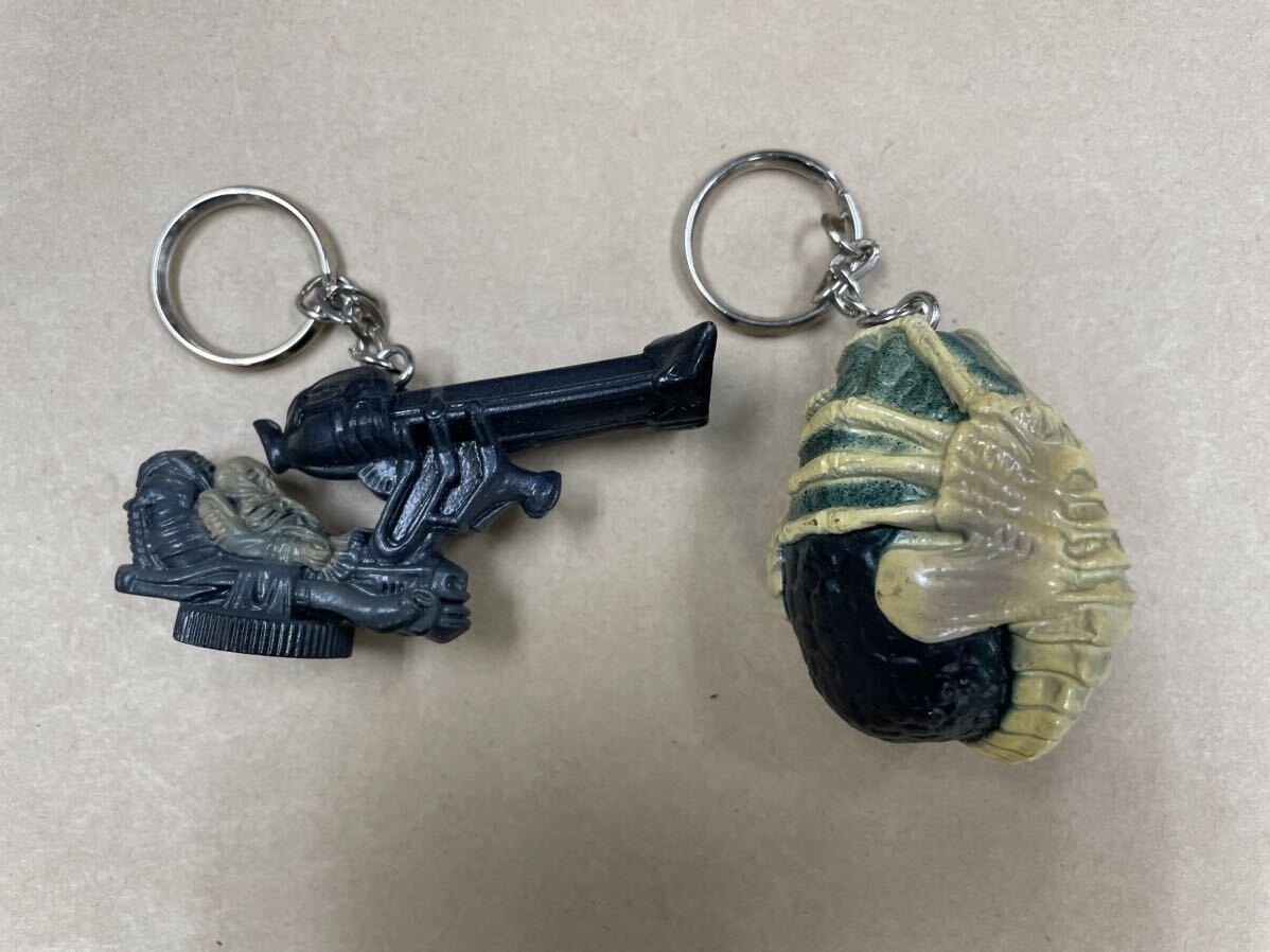 No41 Kotobukiya AVP Alien VS Predator Alien fi gear * key holder set 