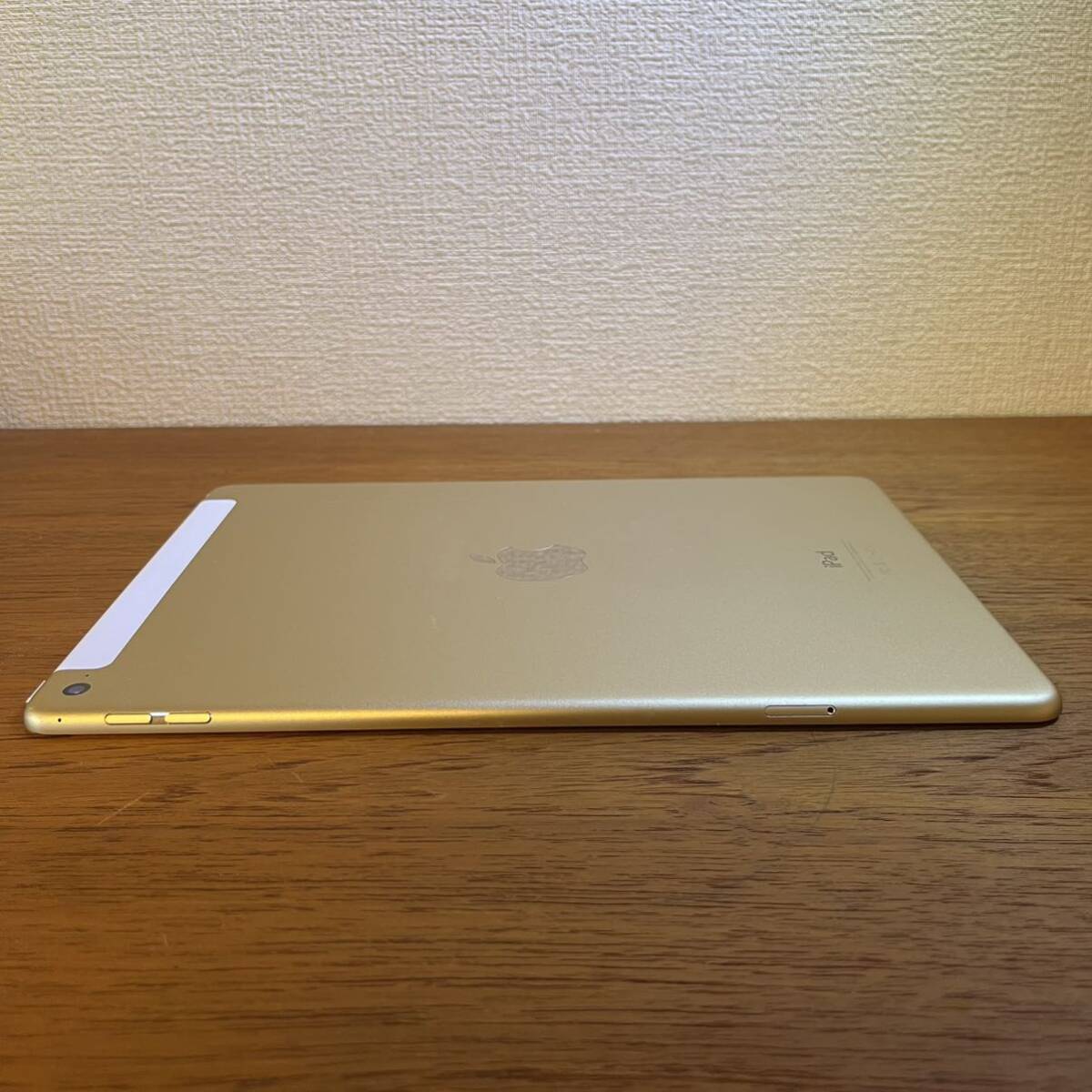Apple iPad Air2/32GB/SIMフリー/Wi-Fi+Cellular/ゴールド④_画像5