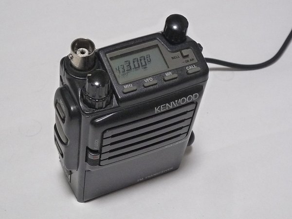 KENWOOD ケンウッドTH-45G 430MHz アマチュア無線 ジャンク品_画像4