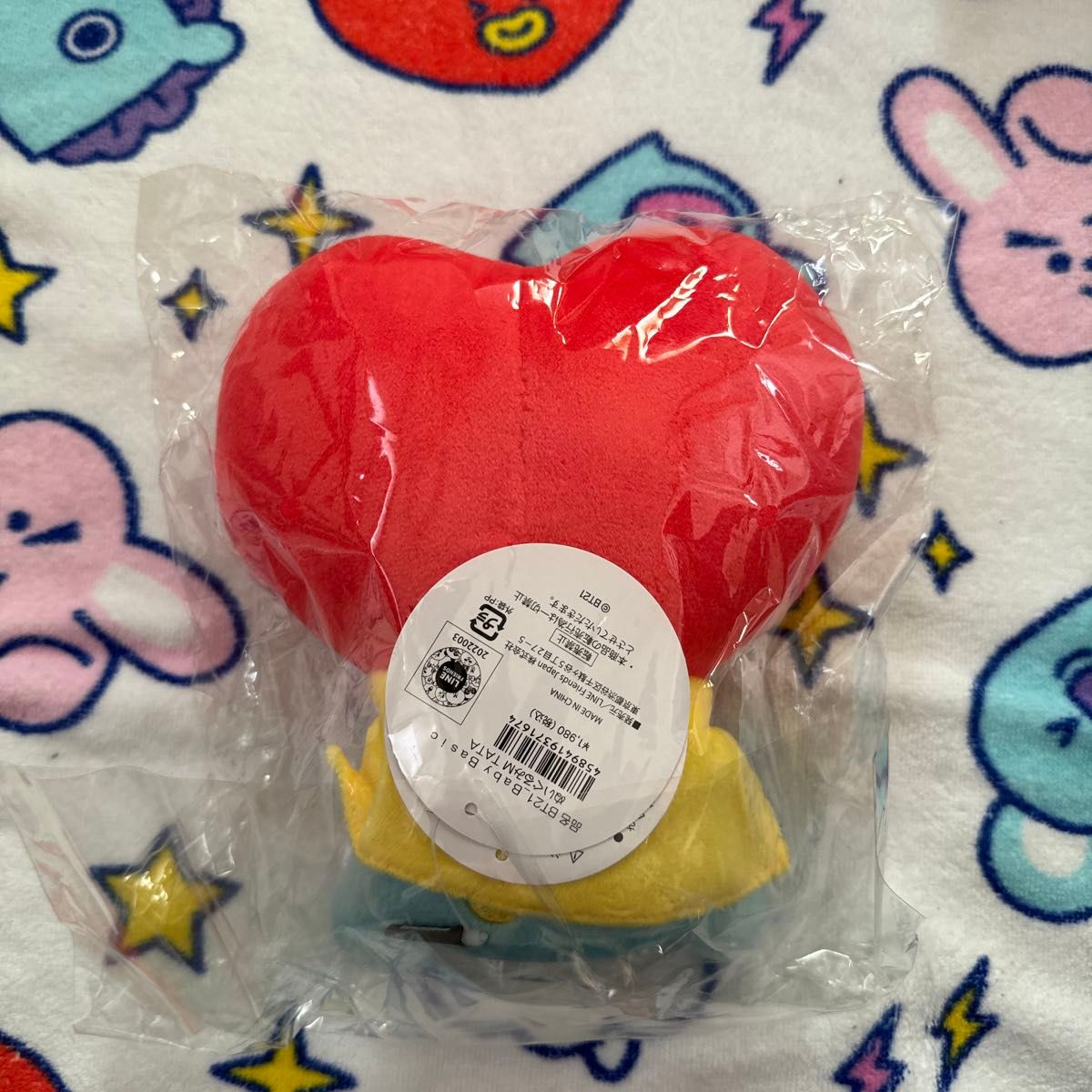 BT21 TATA ぬいぐるみ