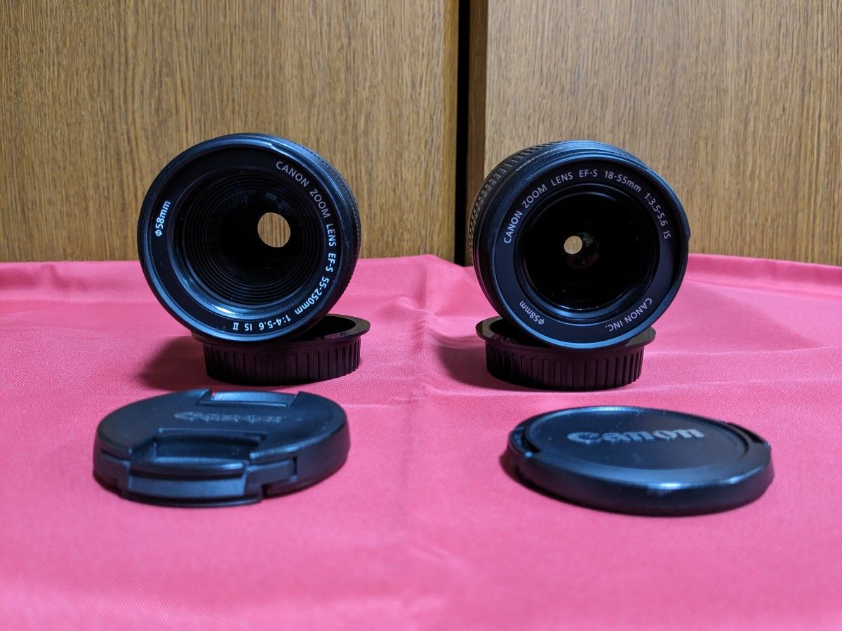 中古美品　キャノンEOS kiss X3 ダブルズームレンズセット　EF-S18-55mm ＋55-250mm