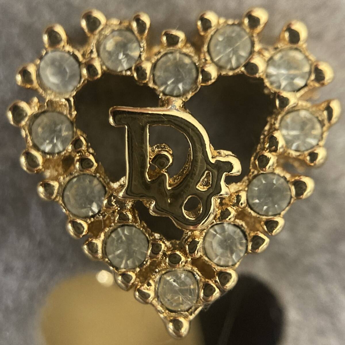 Christian Dior ハート イヤリング ライトストーン クリスチャン ディオール 金系 ゴールド系 アクセサリー ブランド 美品 中古の画像3