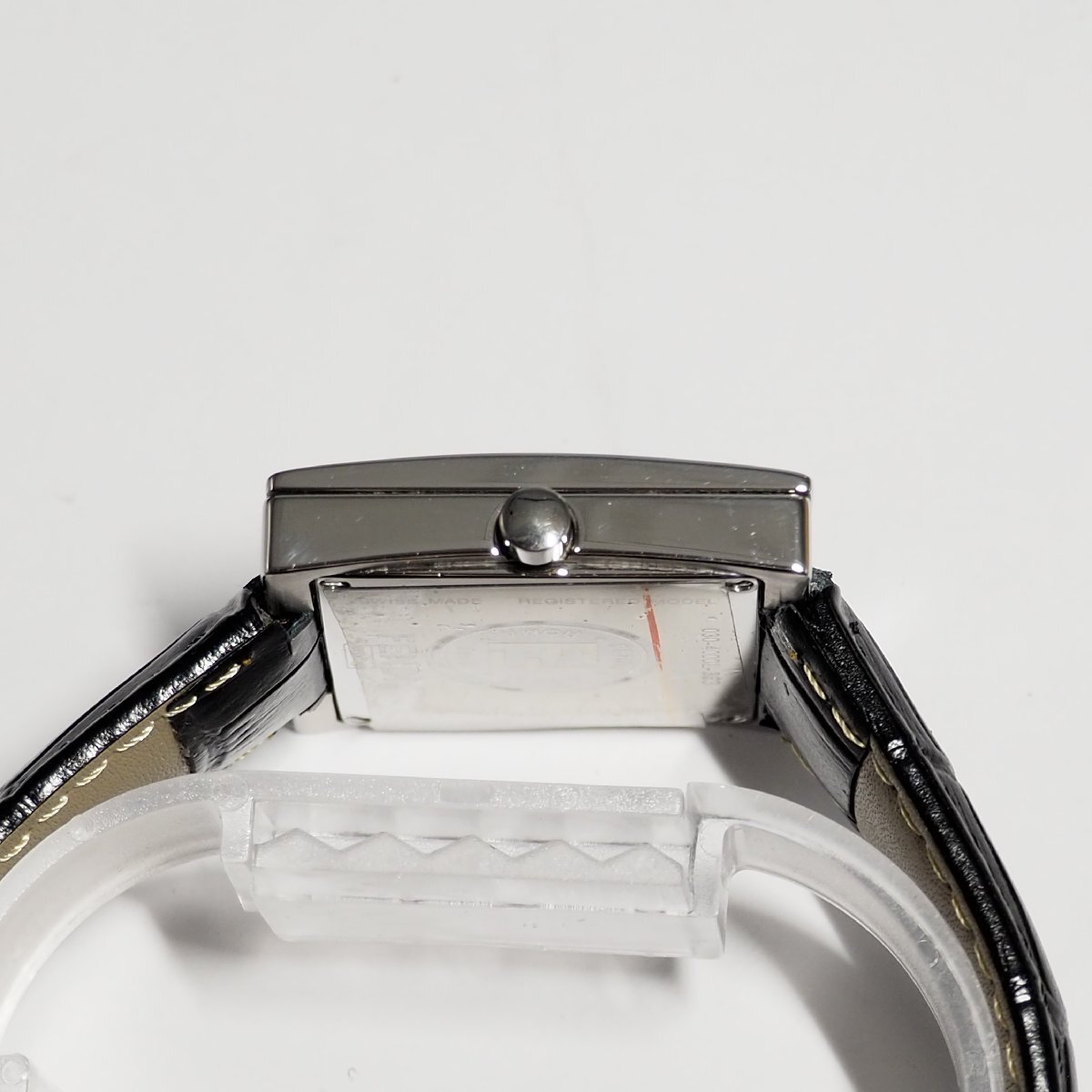 Fendi FENDI Fendi любитель кожа ремень мужские наручные часы серебряный C358