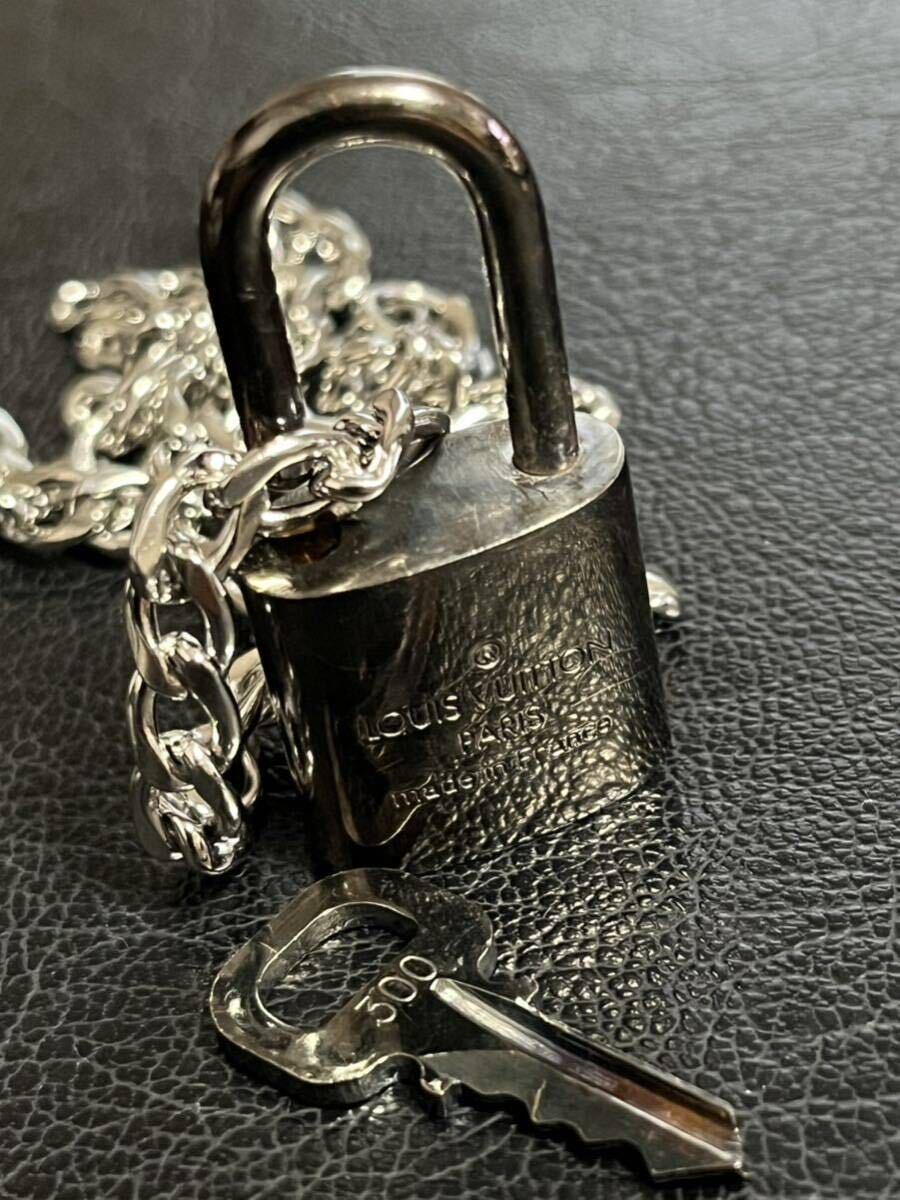 ルイヴィトン シルバー パドロック カデナ 南京錠 鍵 300 6mm幅喜平ネックレス付の画像6