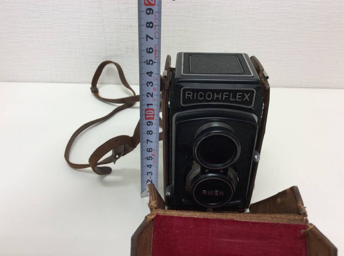 ■5135 美品 リコー Ricohflex RIKEN RICOH 8cm F3.5 ケース付き 二眼カメラ 動作未確認の画像8