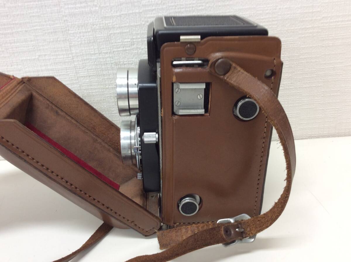 ■5135 美品 リコー Ricohflex RIKEN RICOH 8cm F3.5 ケース付き 二眼カメラ 動作未確認の画像4