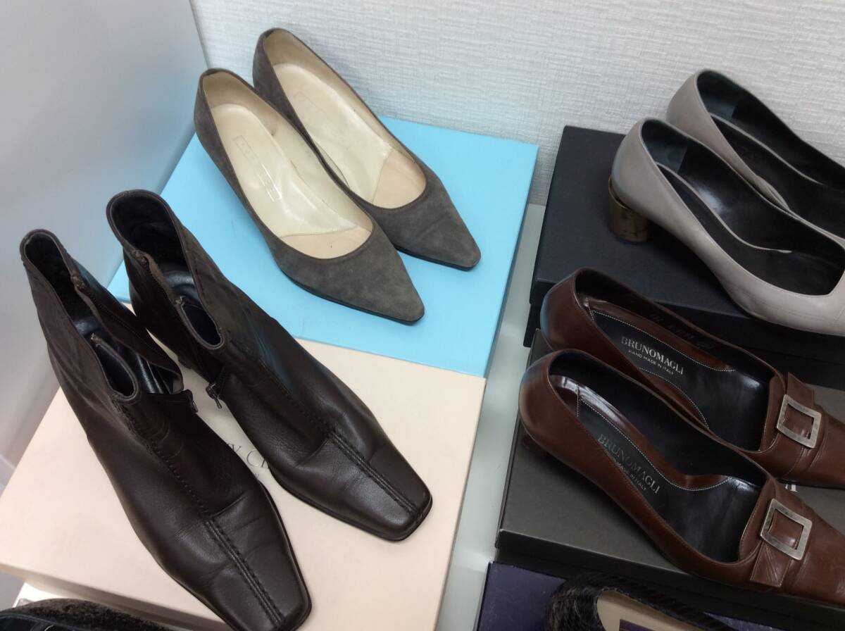 ■5017　おまとめ 大量 靴 パンプス ヒール JILSANDER/YOSHITO/MEDA/Santoni 他 レディース 靴底一部貼り替え有 約23cm 長期保管品_画像2