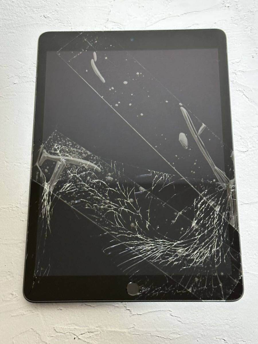 iPad 9世代 64GB Wi-Fiモデル スペースグレー sku02の画像2
