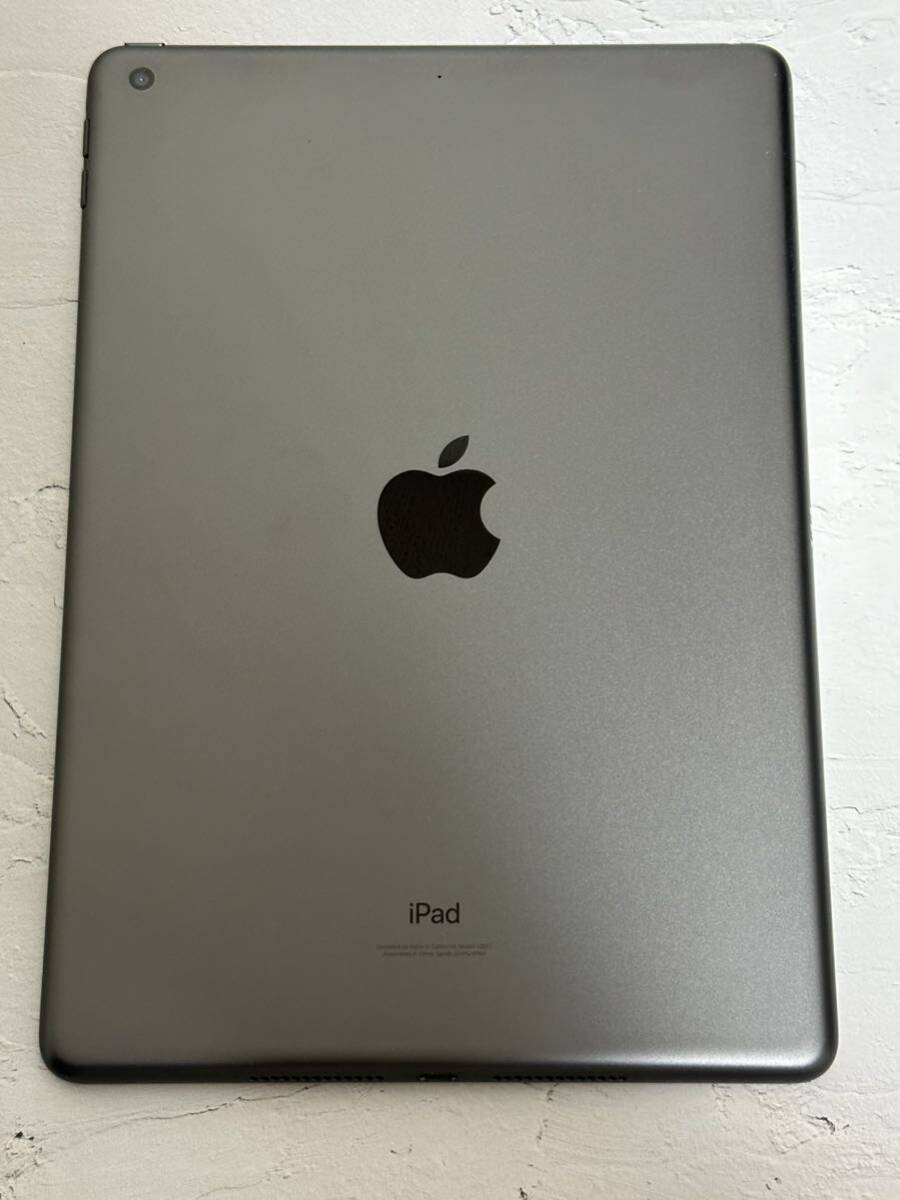 iPad 9 поколение 64GB Wi-Fi модель Space серый sku06