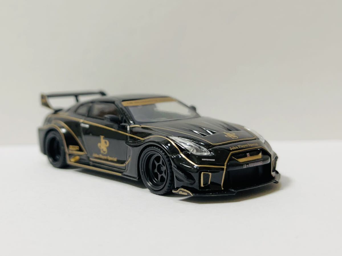 【個人保管品】TSM MINI GT 1/64 LB-Silhouette WORKS GT NISSAN 35GT-RR Ver.1 JPS 右ハンドル(LHD)LBWK リバティウォークの画像6