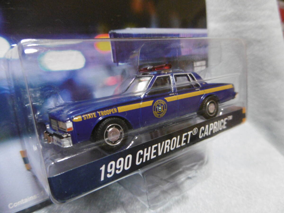 未開封未使用品 GREENLiGHT グリーンライト 1980 CHEVROLET CAPRICE & 1990 CHEVROLET CAPRICE 2台組 の画像6