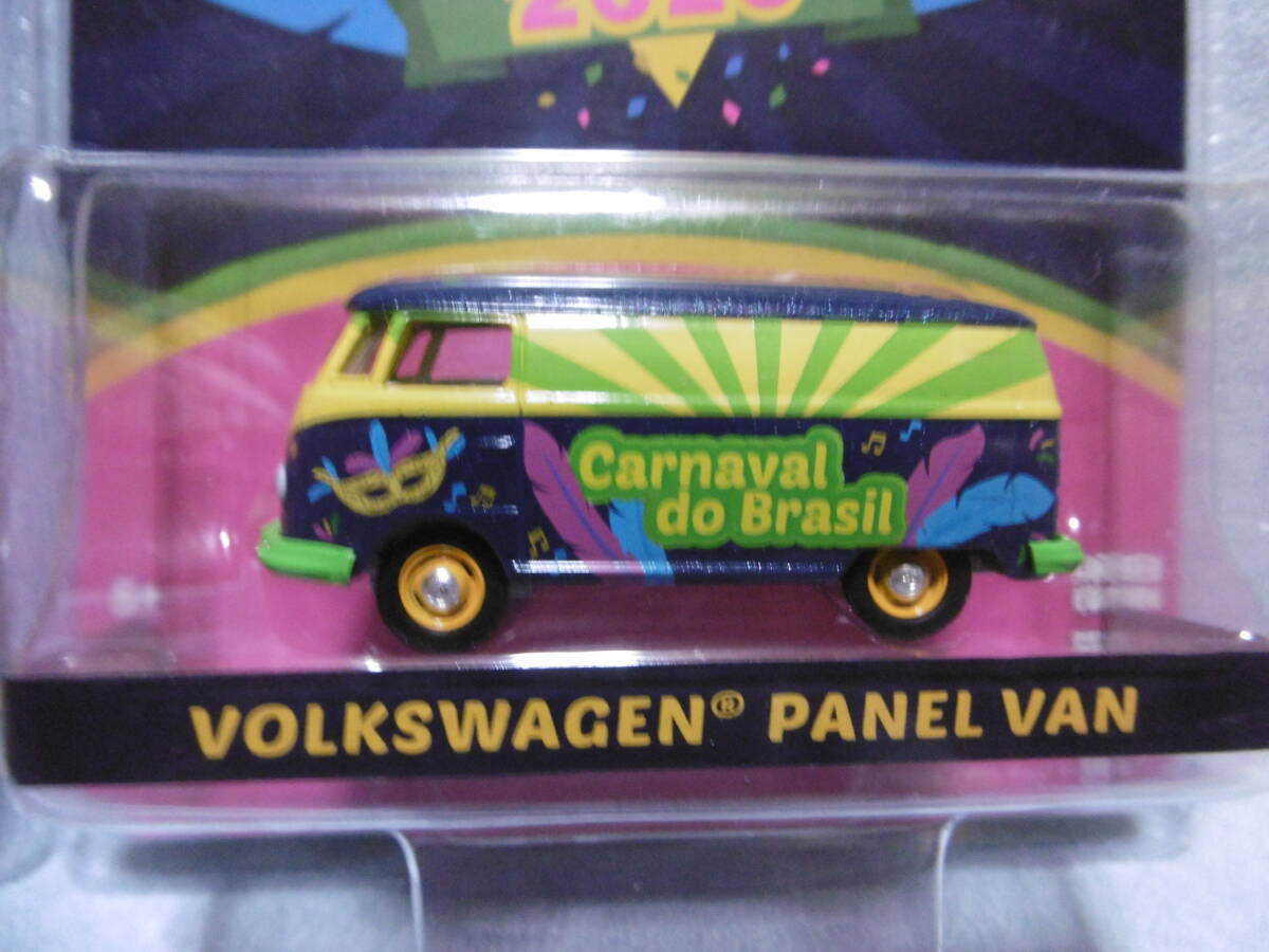 未開封未使用品 GREENLiGHT グリーンライト Mardi gras VOLKSWAGEN PANEL VAN & Carnaval do Brasil 2020 VOLKSWAGEN PANEL VAN 2台組の画像3