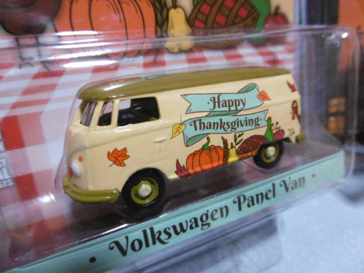 未開封未使用品 GREENLiGHT グリーンライト Happy Thanksgiving VOLKSWAGEN PANEL VAN & HALLOWEEN 2020 VOLKSWAGEN PANEL BUS 2台組の画像4