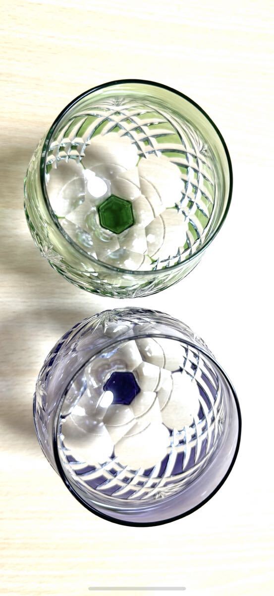 KAGAMI CRYSTAL カガミクリスタル 江戸切子 色被せグラス　緑　紫　ブランデーグラス　希少_画像2