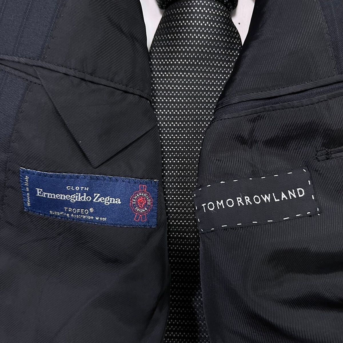 トゥモローランド　ゼニア【贅の極】TOMORROWLAND Zegna スーツ　セットアップ　テーラードジャケット　ストライプ　ブラック　黒　_画像6