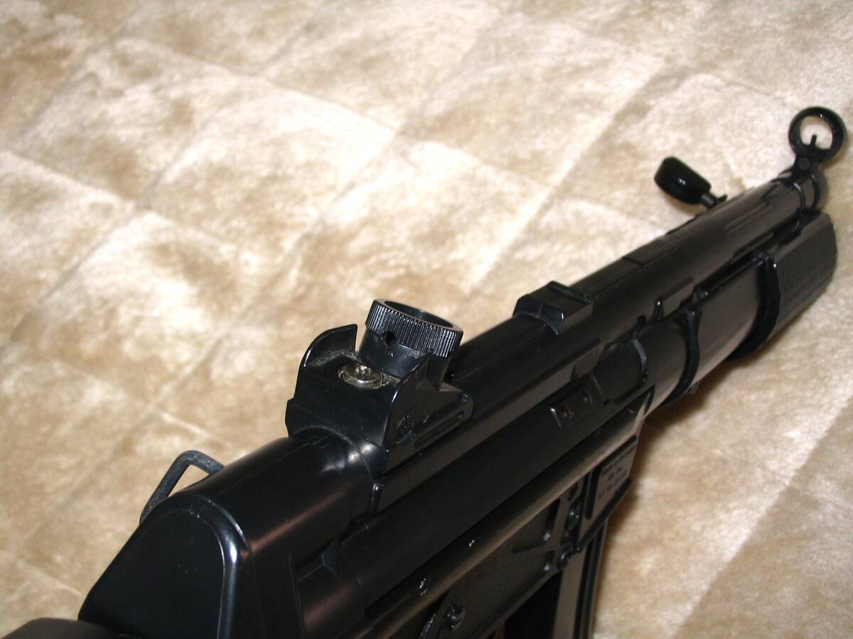 マルイ H&K MP5A3 ポンプアクション HK MP5 コッキング式エアガンの画像6