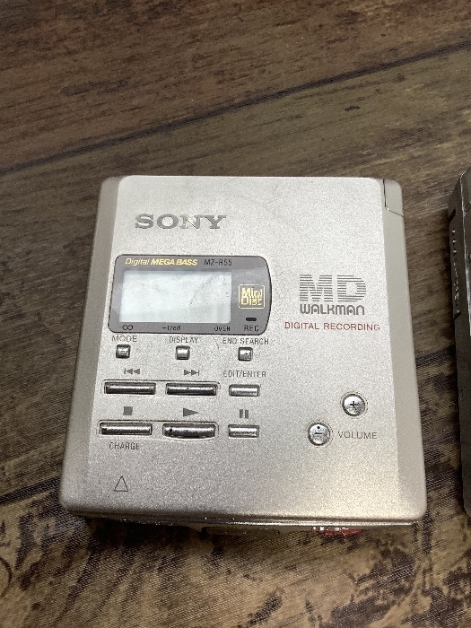 B1c MDWALKMAN SONY MZ-R55 Panasonic SJ-MR50 通電動作未確認のジャンク品 現状品の画像9