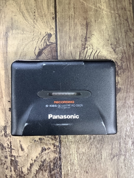 E2b Panasonic パナソニック S-XBS ポータブルカセットプレーヤー RQ-S90R ブラック 現状品