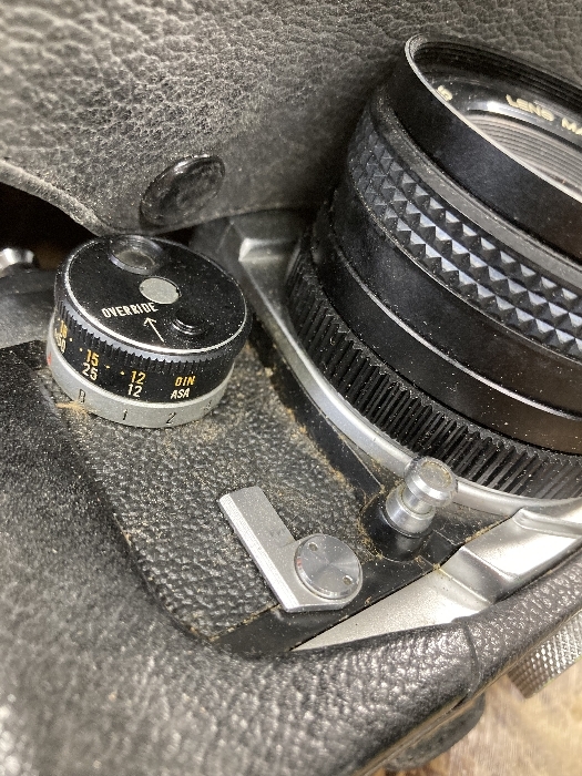 E2i KONICA コニカ AUTOREX 28mm F3.5 一眼レフ フィルムカメラ カメラ 写真 趣味 コレクション 動作未確認 現状品_画像6