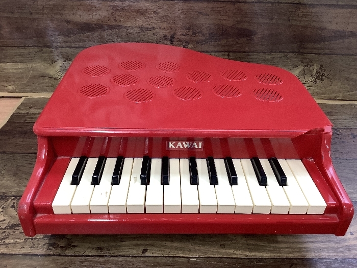 B3a KAWAI Mini piano intellectual training toy musical instrument toy Kawai red omo tea toy retro present condition goods 