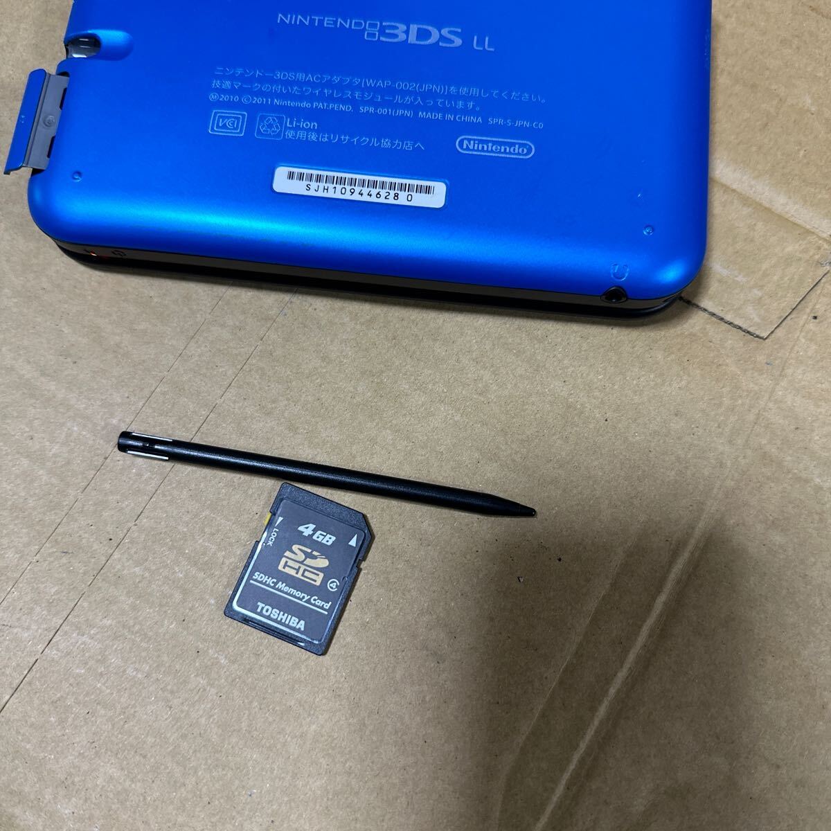 あ-7129）NINTENDO 3DS LL 本体 SPR-001 通電のみ確認 現状品の画像8