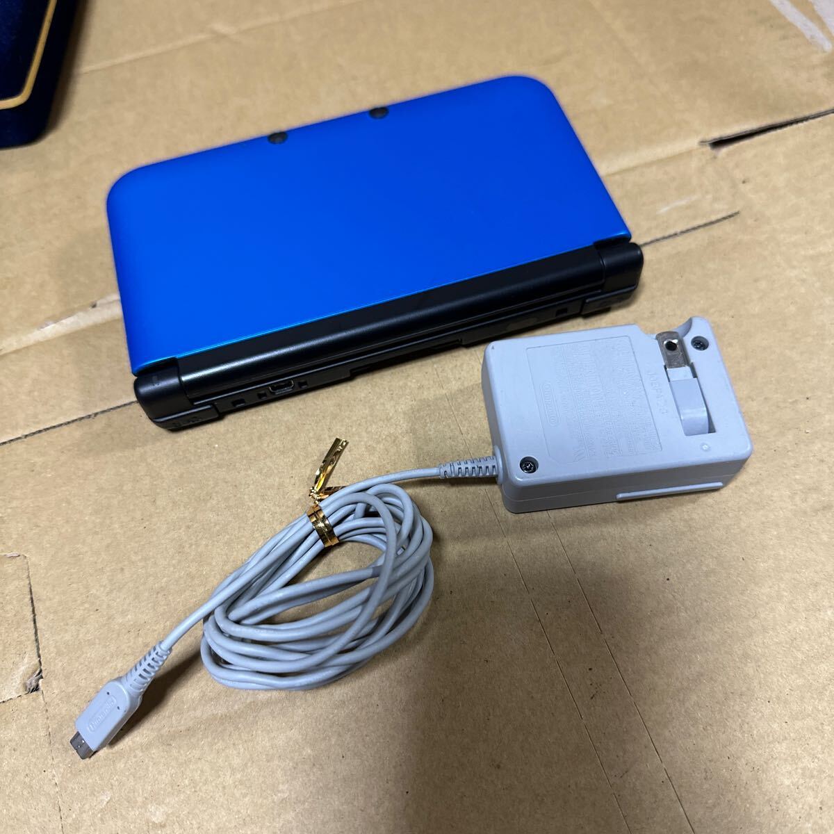 あ-7129）NINTENDO 3DS LL 本体 SPR-001 通電のみ確認 現状品の画像10