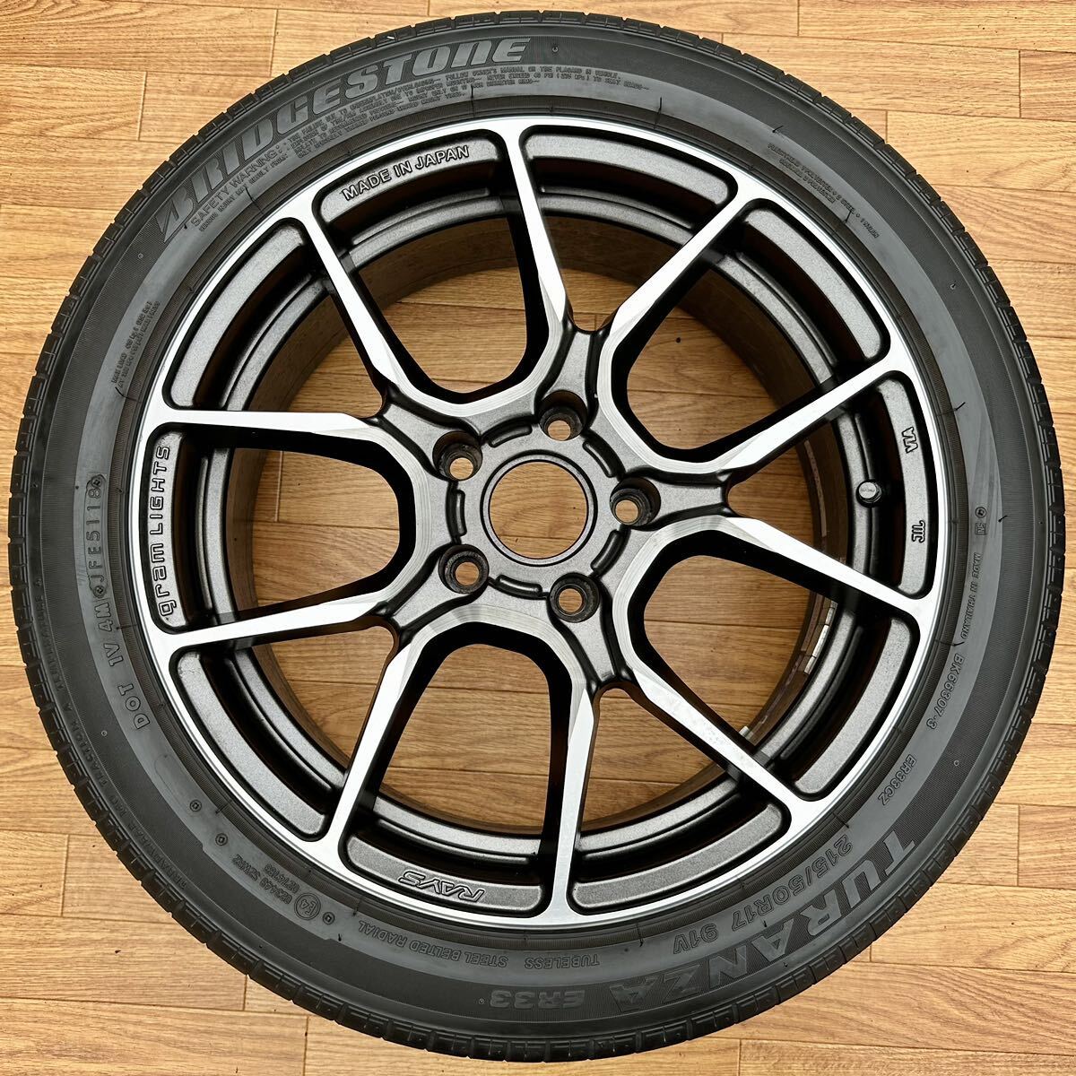 日本製★RAYS gramLIGHTS 17インチ ホイール★BRIDGESTONE 215/50R17 4本セット★プリウスα ノア ヴォクシー エスクァイア レヴォーグ MPV_画像8