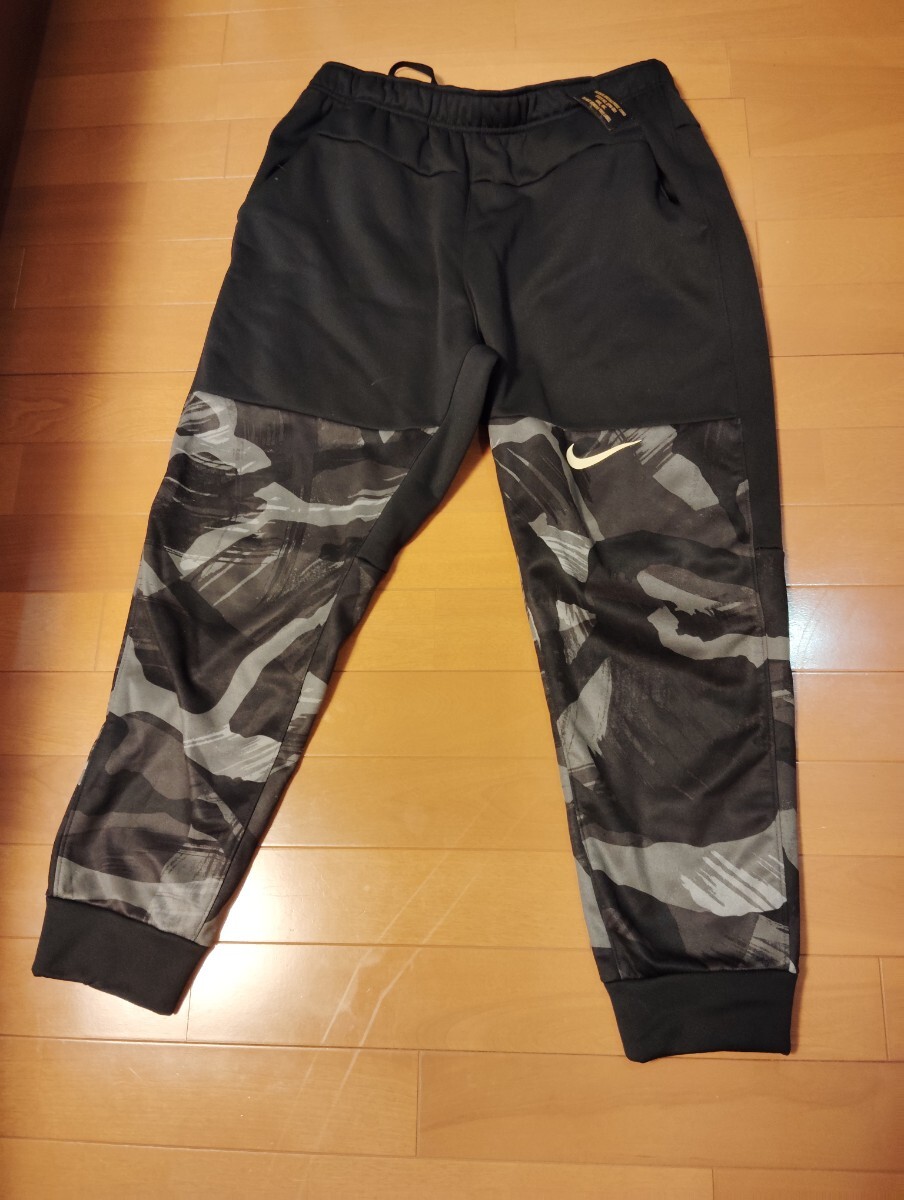  beautiful goods Nike jogger pants L size 