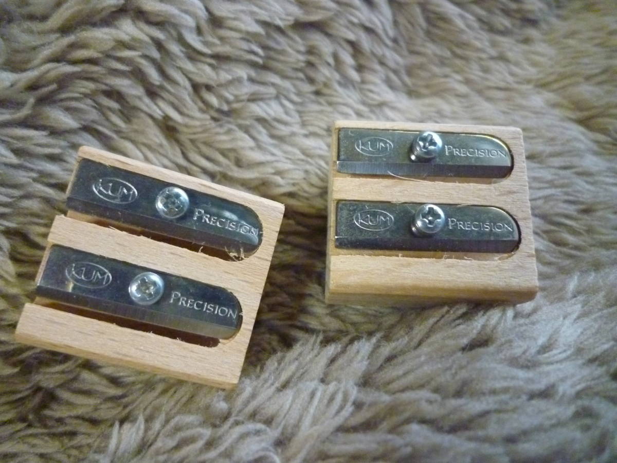 木製 鉛筆削り ２穴タイプ ２個セット・未使用  ドイツ製の画像3