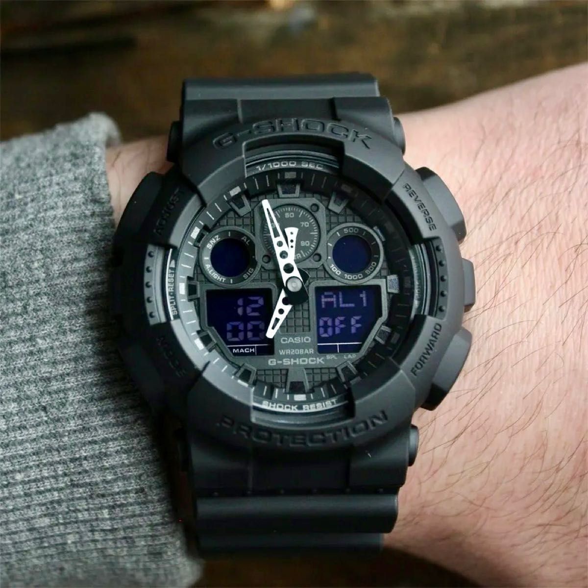 カシオ　アナデジ腕時計　G-SHOCK ワールドタイム　大型液晶　ブラックモデル