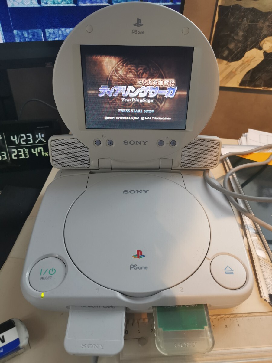 ★ＰＳｏｎｅ＆液晶モニターＣＯＭＢＯ 箱説明書付き動作品小難あり の画像2