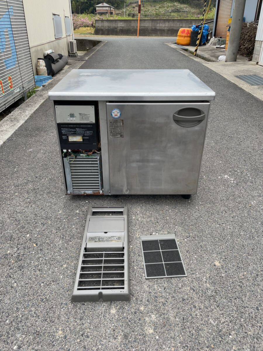 フクシマガリレイ 冷蔵コールドテーブル YRW-090RM2 2017年製 単相100V 幅900x奥行750mm 厨房機器 業務用 店舗 飲食店 台下冷蔵庫