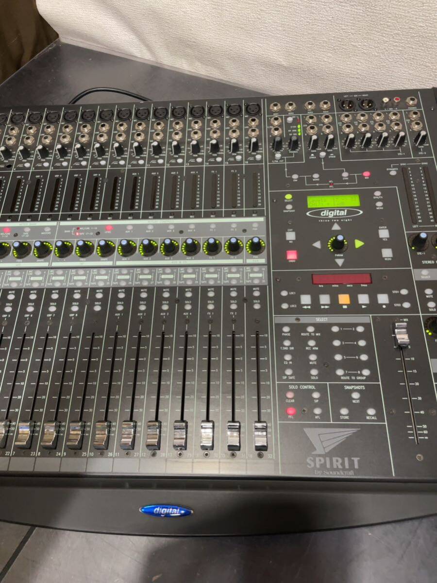 SPIRIT By Soundcraft sound craft Lexiconrekisi navy blue Powered mixer digital mixer PA equipment music equipment 