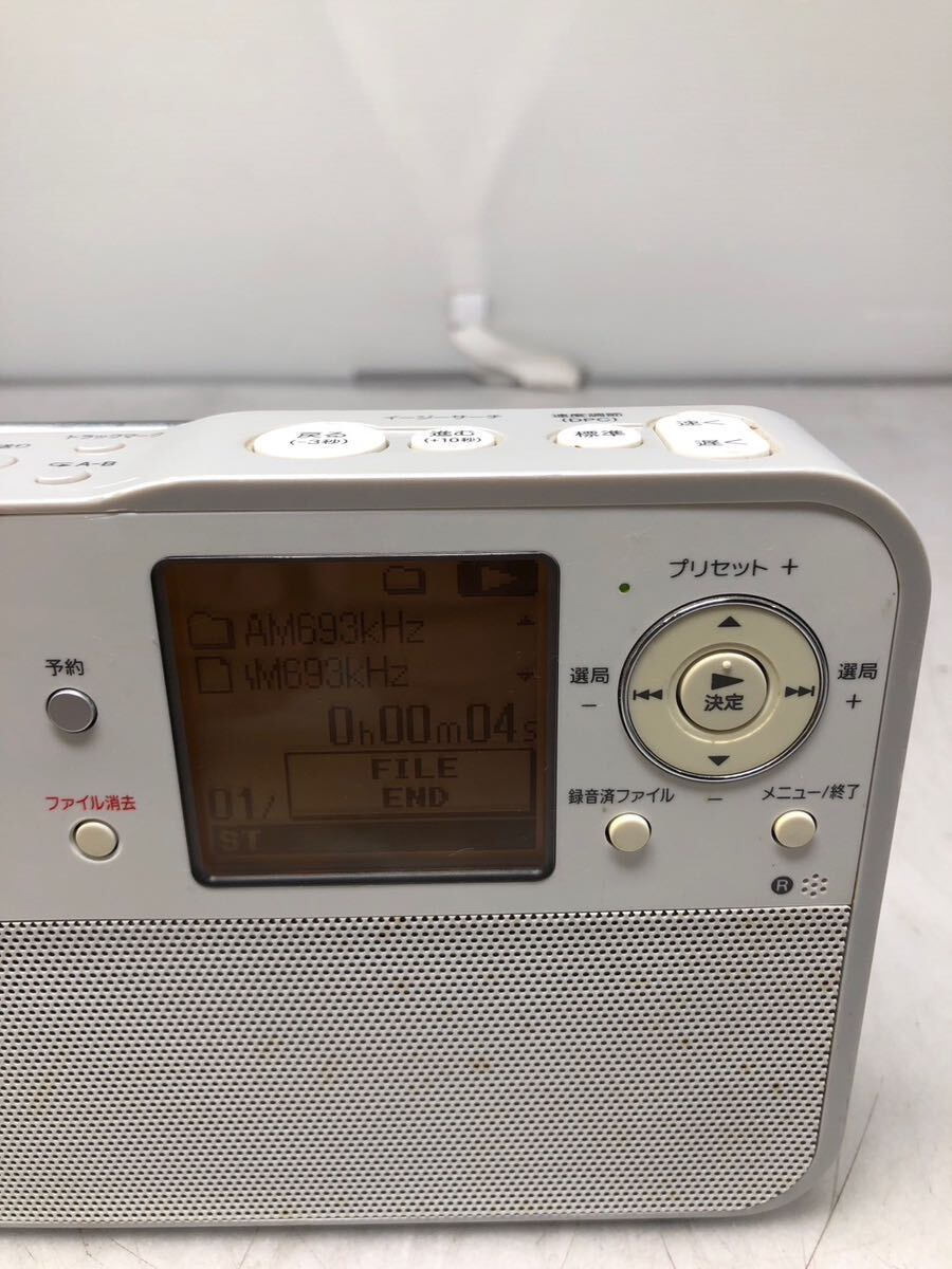 SON Yソニー ポータブル ラジオ ICZ-R50】オーディオ機器 /ラジオ レコーダー /アウトドア ACアダプタ付属の画像4