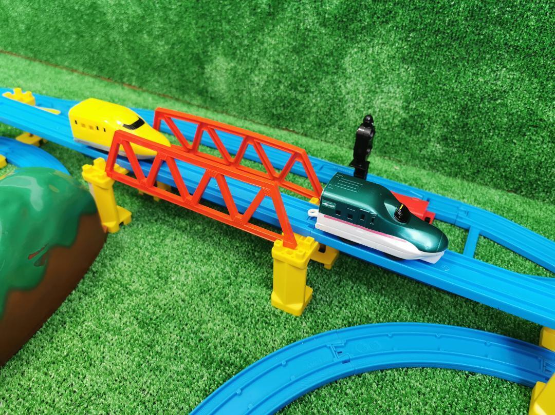 プラレール レイアウト 鉄橋 トンネル 信号機 架線柱 車両 レール 洗浄済の画像6