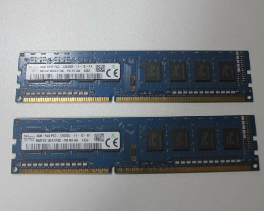 HYNIX PC3-12800U DDR3メモリ8GB 2枚セット計16GBの画像1