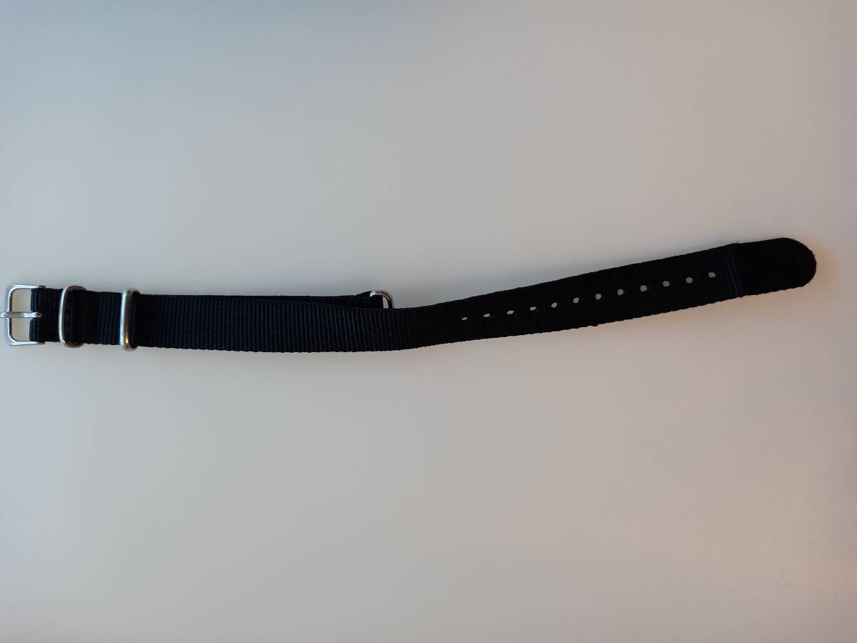 NATOタイプ 時計ベルト 時計バンド ナイロン 替えバンド 替えベルト （交換説明書 交換工具 バネ棒付） (16mm, ブラック)の画像5