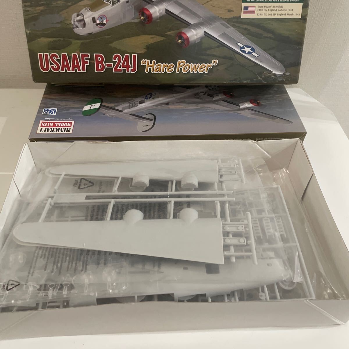 1 jpy ~[ not yet constructed ]MINICRAFT Mini craft 11665 1/72 B-24J \' Hare power \' America land army . Air Force 2 point plastic model 